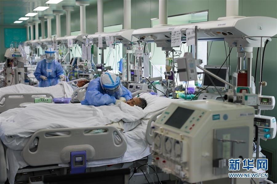 （新華全媒頭條·圖文互動）（13）同舟共濟(jì)戰(zhàn)“疫”記——中國抗擊新冠肺炎疫情全紀(jì)實(shí)