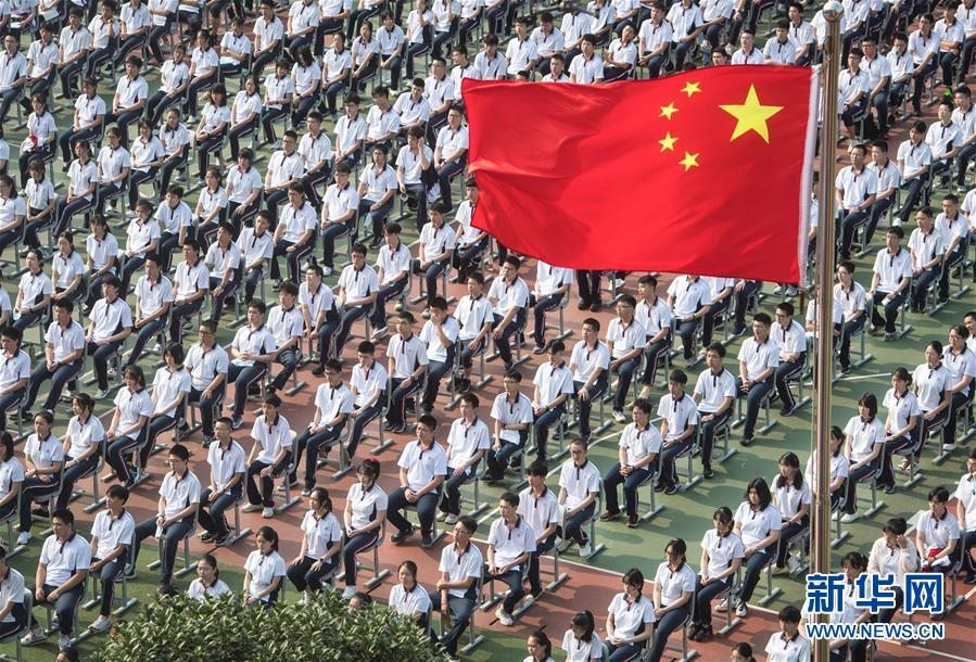 （新華全媒頭條·圖文互動）（22）同舟共濟(jì)戰(zhàn)“疫”記——中國抗擊新冠肺炎疫情全紀(jì)實(shí)