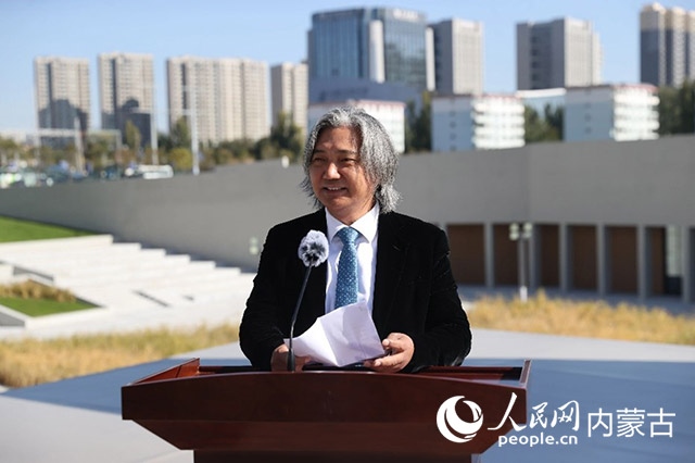 全國政協(xié)副秘書長、民盟中央專職副主席、中國美術館館長、中國城市雕塑家協(xié)會主席吳為山開幕致辭。王劭凱攝