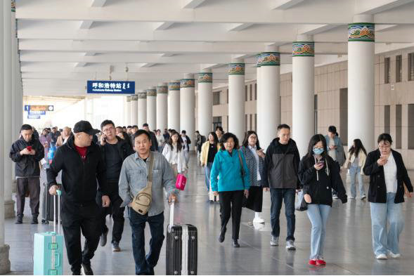 1775198616907755.jpg 清明2.jpg