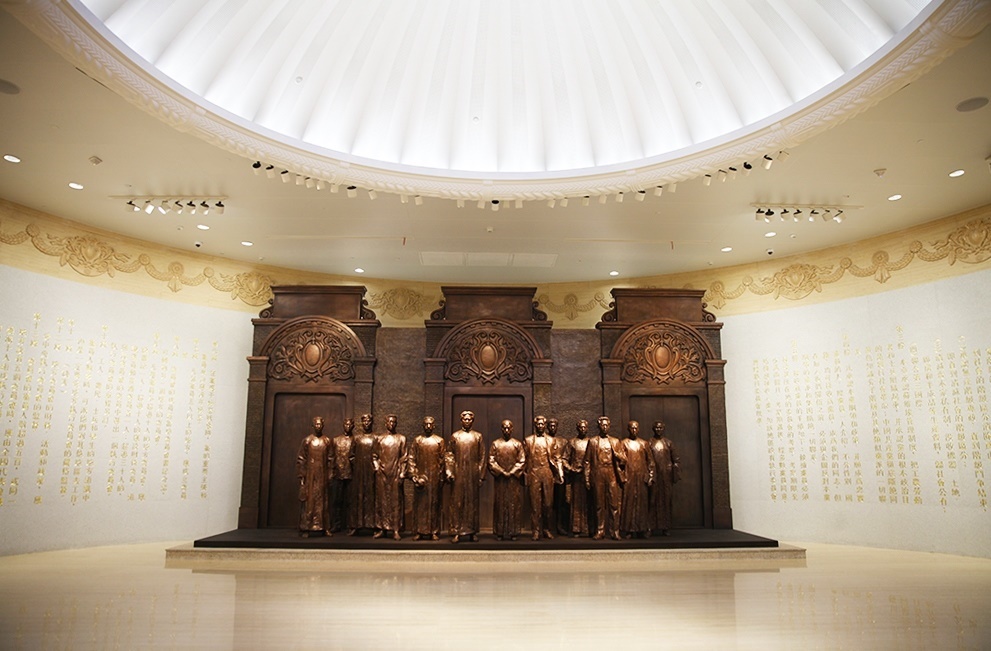 中共一大紀念館序廳。人民網(wǎng)記者 楊文全攝