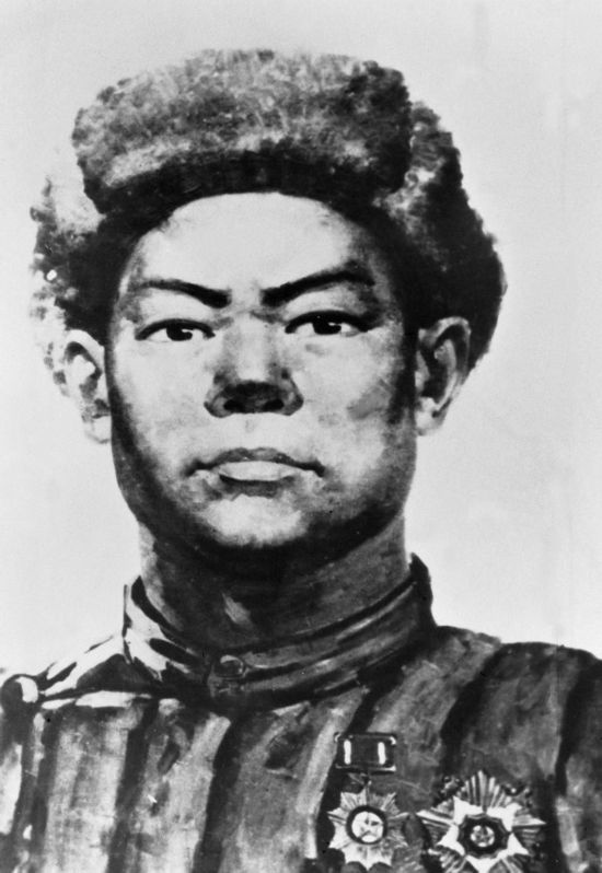 這是黃繼光像。新華社發(fā)（資料照片）