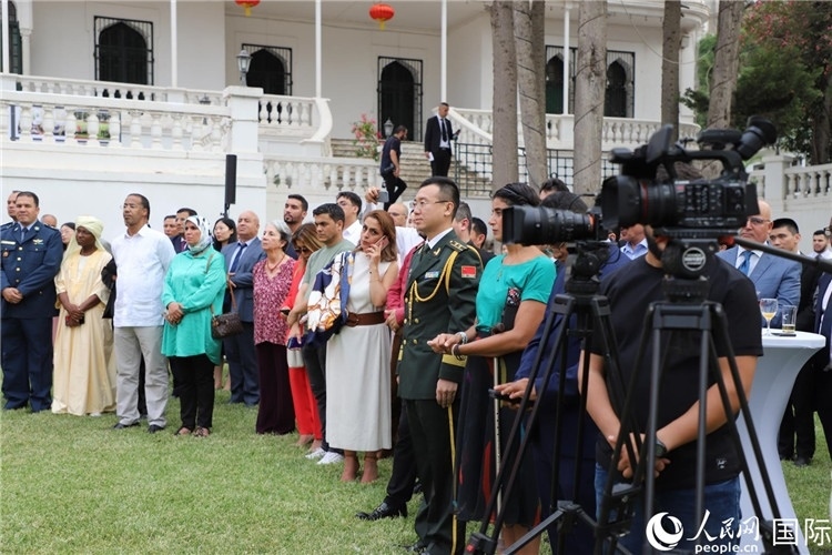 圖為招待會現(xiàn)場。人民網(wǎng)記者 王傳寶攝