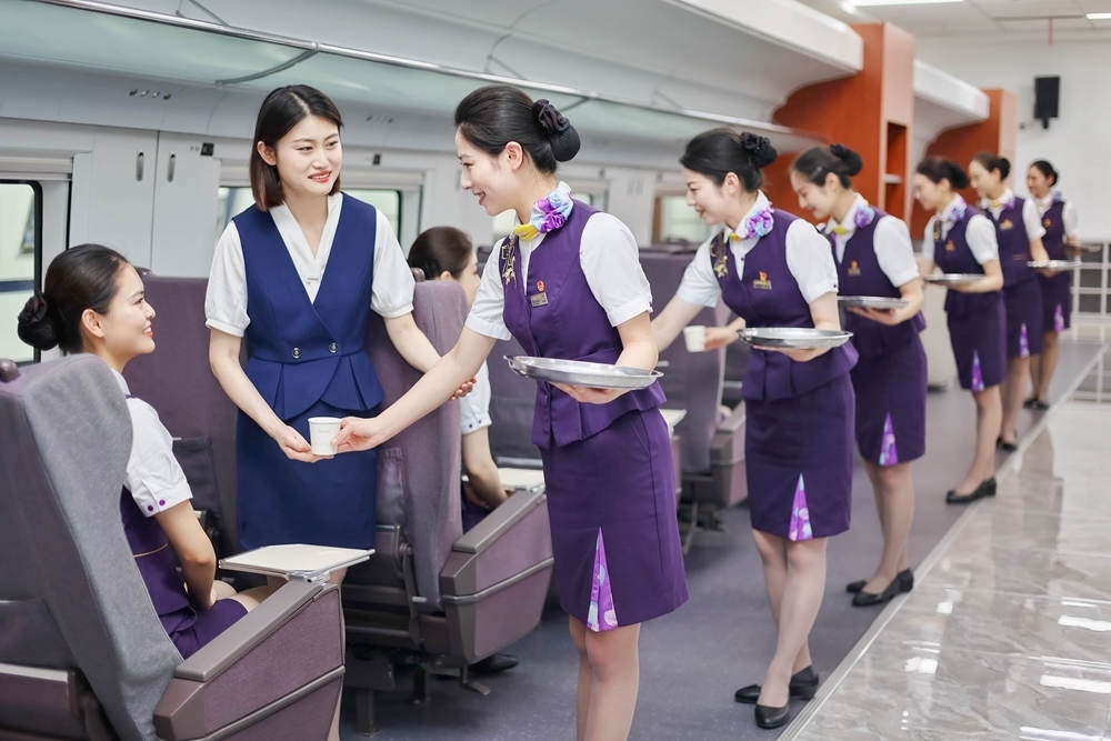 形象儀態(tài)塑造。