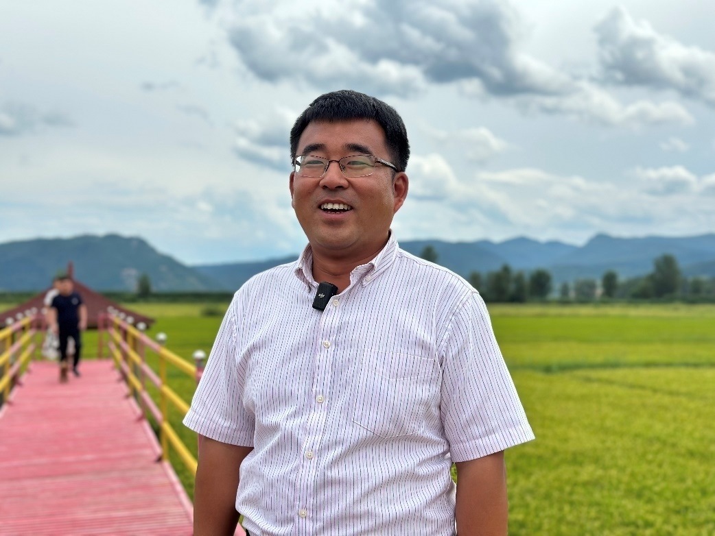 和龍市東城鎮(zhèn)光東村村書記金憲。人民網(wǎng)記者 金洪花 攝