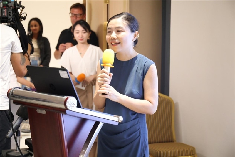 圖為吉布提孔子學院鄒燕舞院長為表彰儀式致辭。吉布提孔子學院供圖