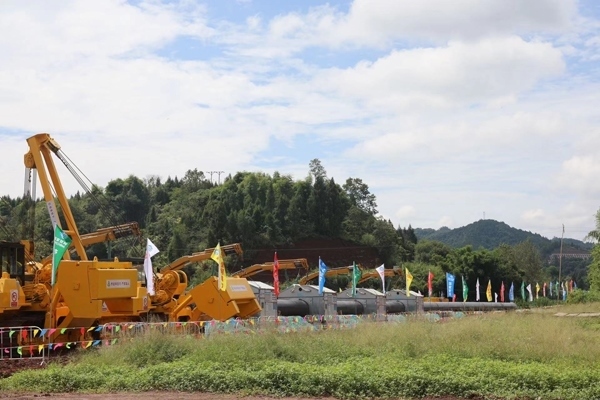 川氣東送二線天然氣管道工程施工現(xiàn)場。受訪者供圖