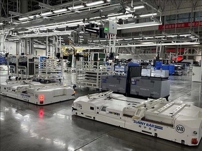 新能源汽車智能生產(chǎn)線。人民網(wǎng) 王紹紹攝