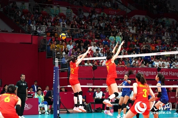 比賽現(xiàn)場(chǎng)。人民網(wǎng)記者 胡雪蓉?cái)z