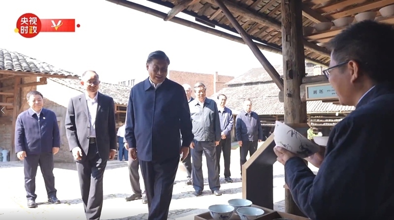 2023年10月11日，習近平在江西景德鎮(zhèn)考察。（視頻截圖）