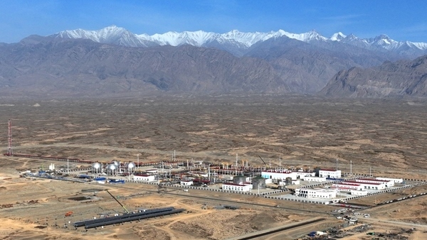 塔里木油田博孜天然氣處理廠。陳士兵 攝