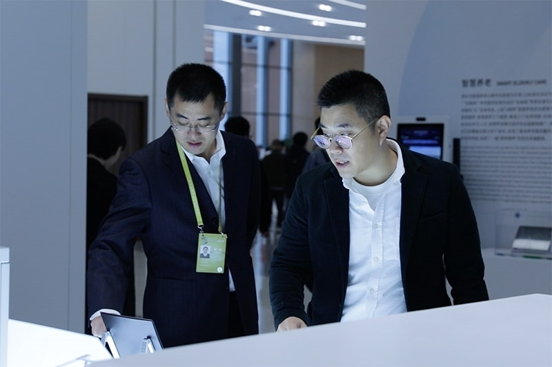 世界互聯(lián)網(wǎng)大會(huì)首批全球青年領(lǐng)軍者赴浙開(kāi)展調(diào)研