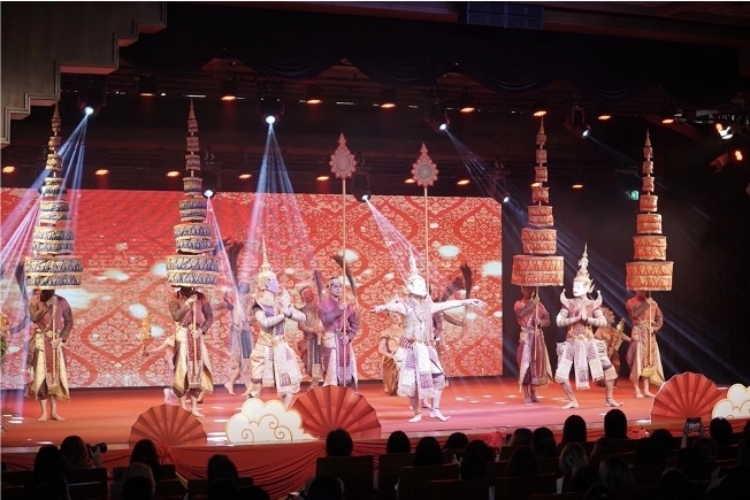 圖為2024“歡樂春節(jié)”中泰互致新春賀辭活動現(xiàn)場。 中國駐泰國大使館文化處供圖