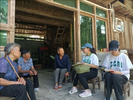 △ 2022年7月，華中師范大學(xué)生命科學(xué)學(xué)院鄉(xiāng)村振興之旅暑期實(shí)踐隊(duì)赴湖北省恩施市宣恩縣長潭河侗族鄉(xiāng)開展“生態(tài)文明助力鄉(xiāng)村振興”暑期社會(huì)實(shí)踐活動(dòng)。