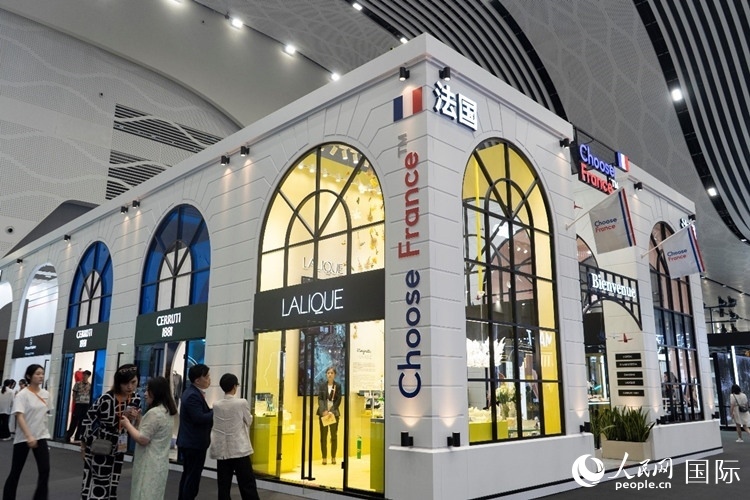 第四屆中國國際消費品博覽會法國國家館。人民網 常沙攝