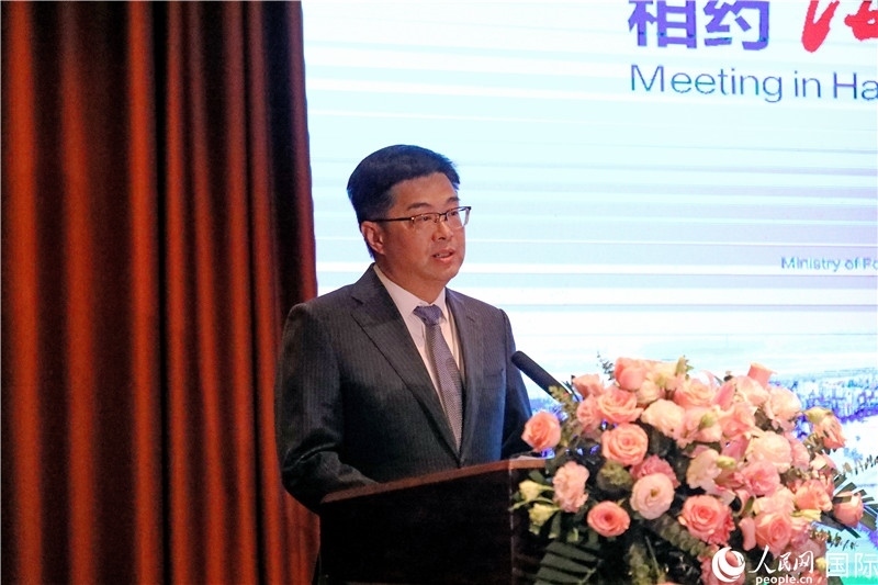 海南省人民政府副省長(zhǎng)陳懷宇在宣介會(huì)上致辭。人民網(wǎng)記者趙益普攝