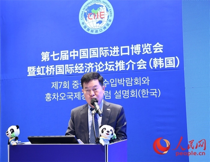 韓國貿(mào)易協(xié)會專務理事金高鉉發(fā)言。 人民網(wǎng) 程安康攝
