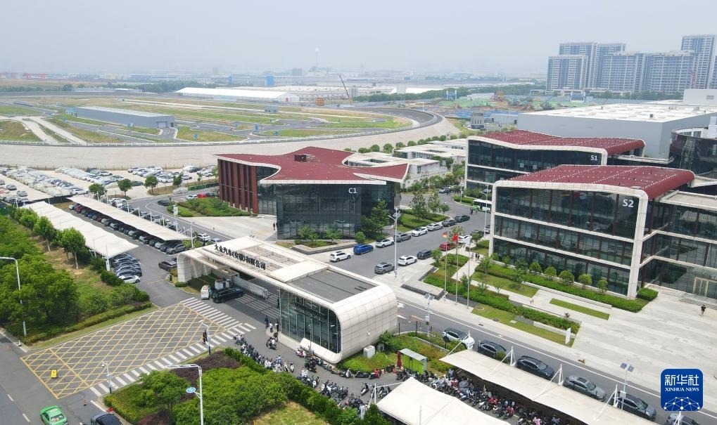 大眾汽車（安徽）有限公司外景（無(wú)人機(jī)照片，2024年6月7日攝）。新華社記者 郭晨 攝