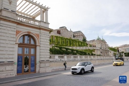 這是7月1日在匈牙利布達佩斯拍攝的匈牙利作為歐盟輪值主席國舉辦系列活動的場地外景。新華社發(fā)（弗爾季·奧蒂洛攝）