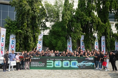 8月3日，中國車企奇瑞在雅加達舉行活動，慶祝在印尼交付第3000輛電動汽車OMODA E5。奇瑞汽車印度尼西亞銷售公司供圖