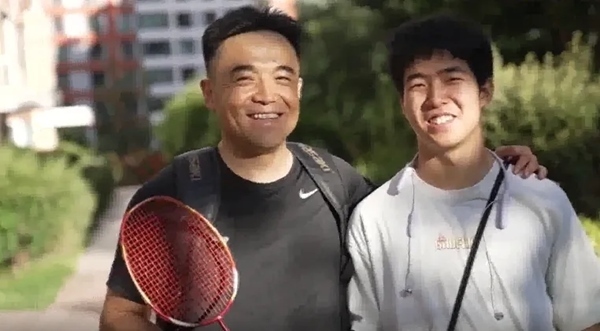 劉建波、劉傲寒父子。北航供圖