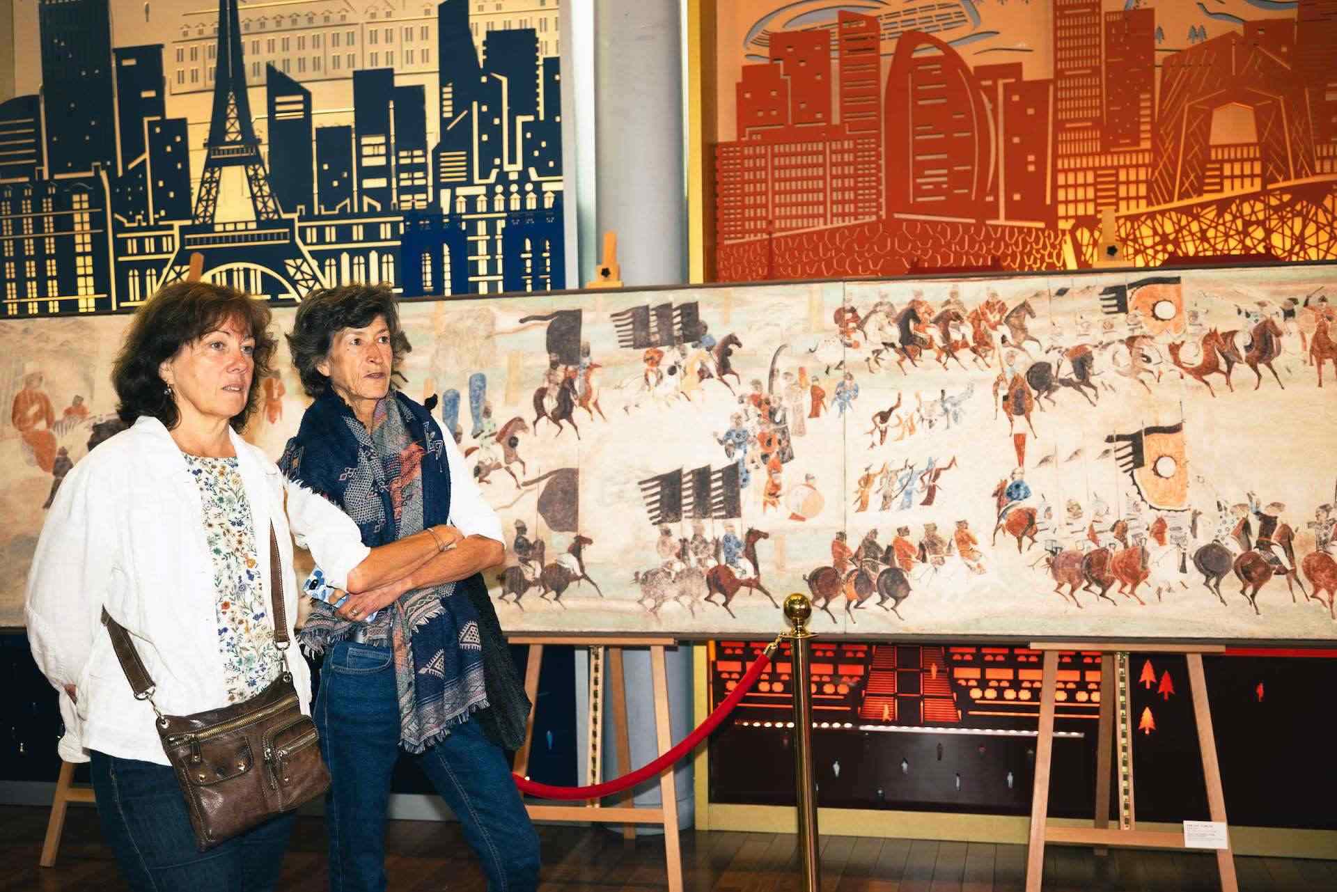 “絲路丹青——絲綢之路沿線壁畫(huà)傳摹展”在巴黎中國(guó)文化中心隆重開(kāi)幕。中國(guó)藝術(shù)研究院供圖