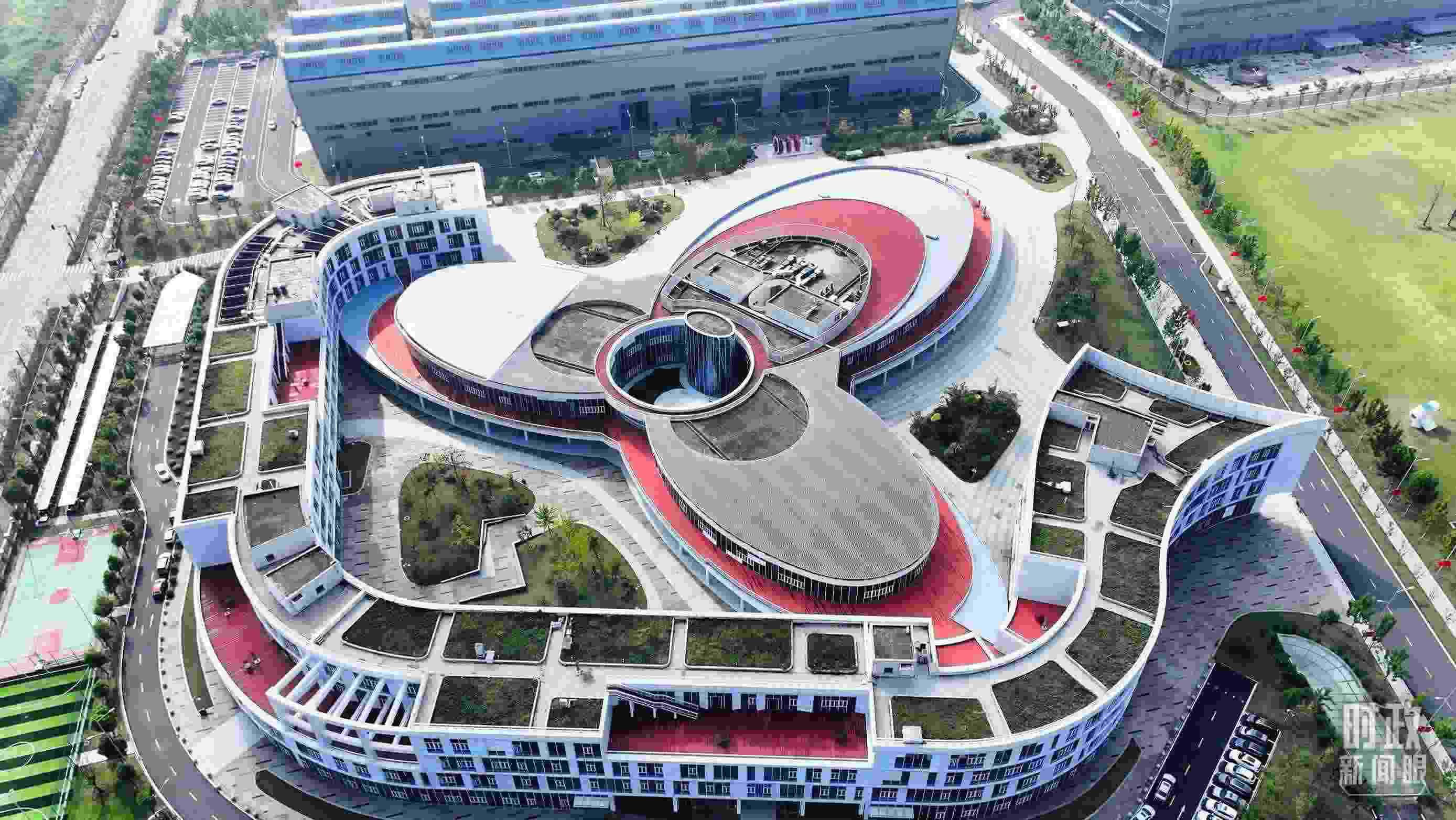 △位于合肥未來大科學城的聚變堆主機關鍵系統(tǒng)綜合研究設施園區(qū)。（總臺記者陳志猛拍攝）