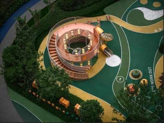 改造后的中鐵臻庭小區(qū)森林樹(shù)屋。 王碩敏 攝