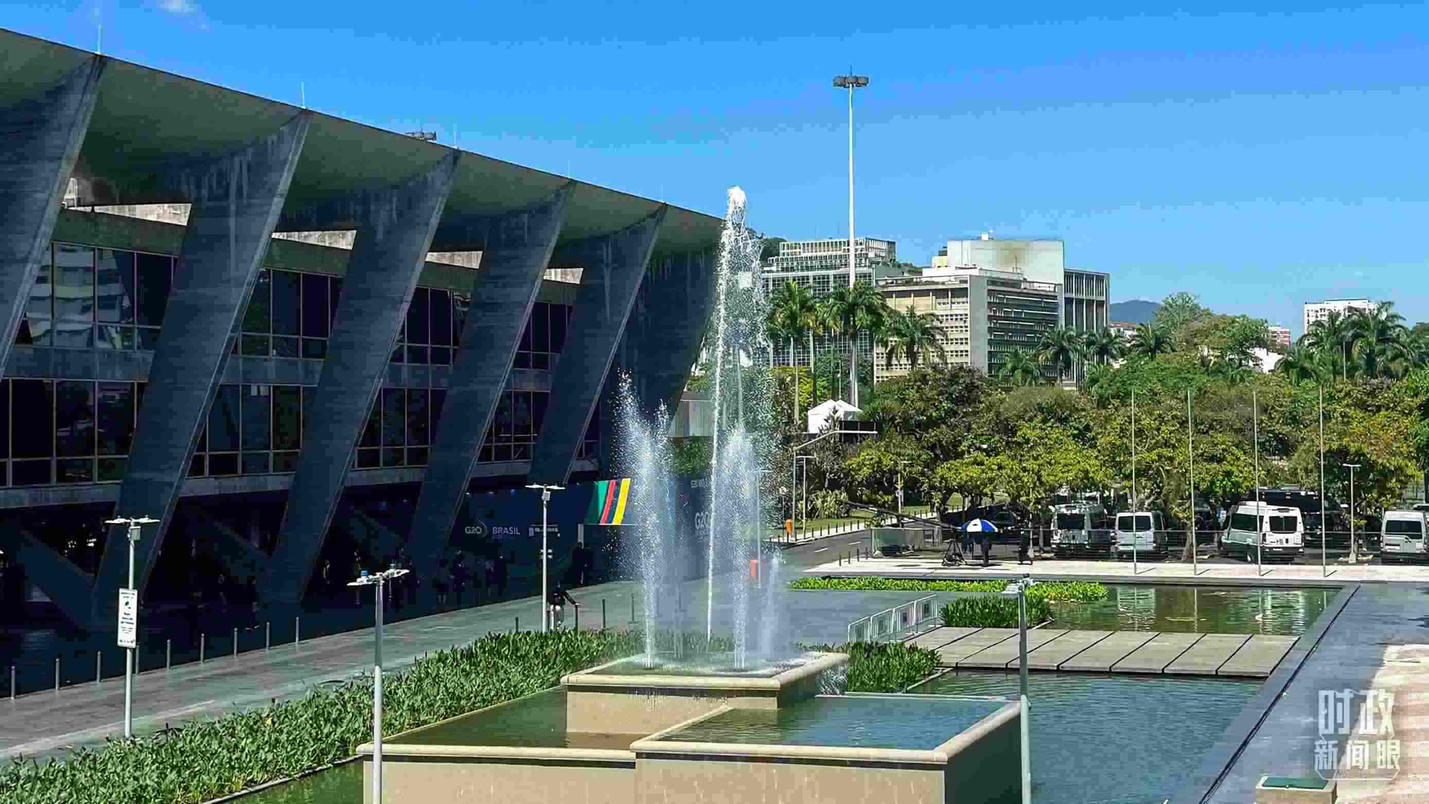 △G20峰會舉辦地，巴西里約熱內(nèi)盧現(xiàn)代藝術(shù)博物館。（總臺央視記者趙怡彬拍攝）