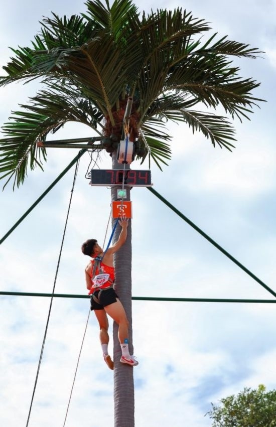 11月23日，廣東隊選手黃新鴻在比賽中。新華社記者 楊植森 攝
