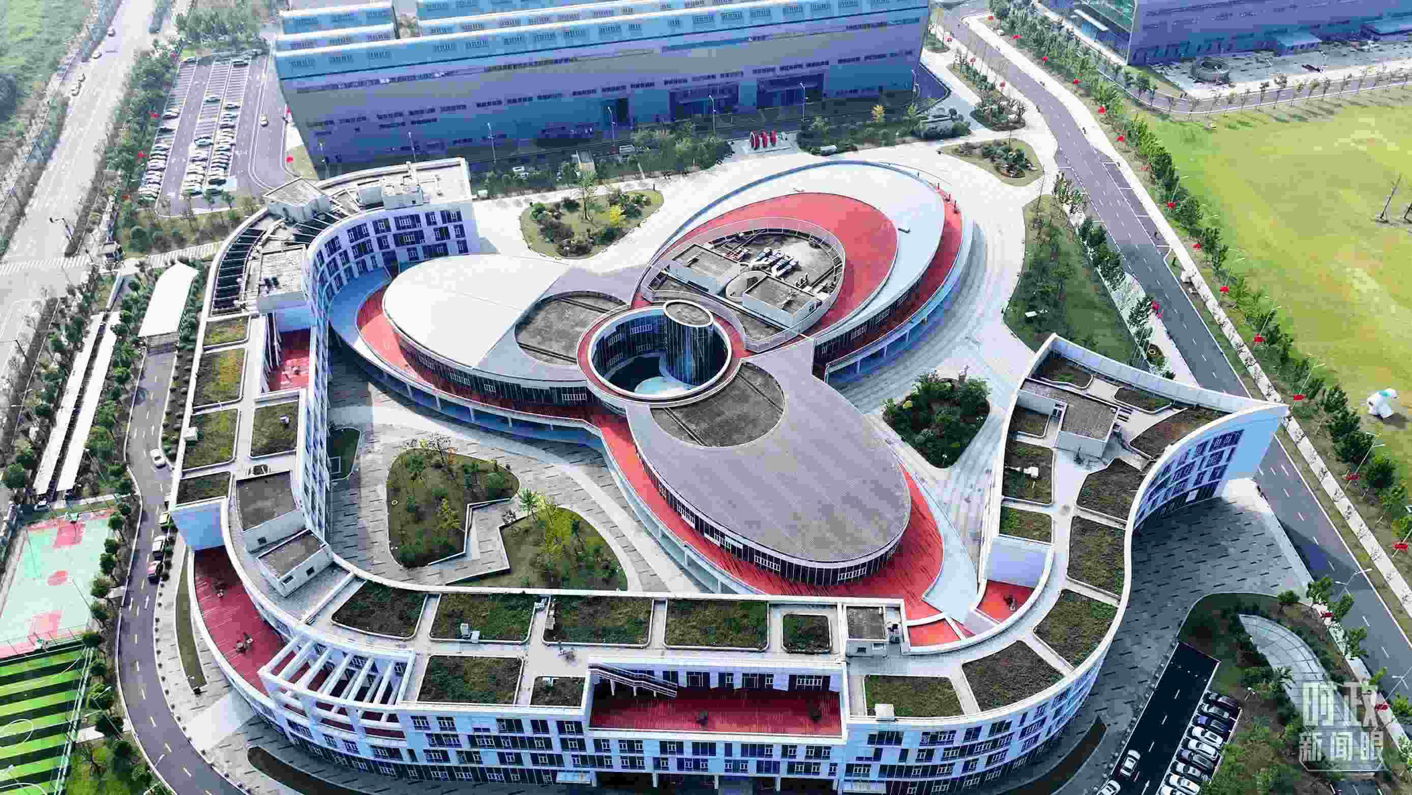 △位于合肥未來大科學城的聚變堆主機關(guān)鍵系統(tǒng)綜合研究設(shè)施園區(qū)。（總臺記者陳志猛拍攝）