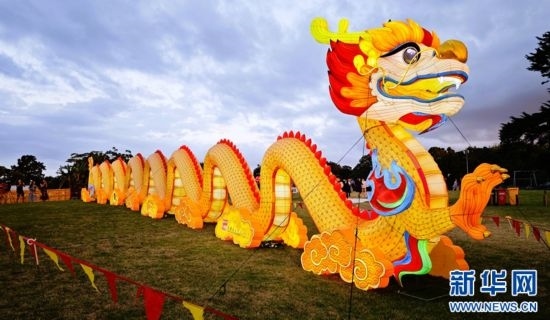 圖為2025年奧克蘭元宵燈節(jié)現(xiàn)場(chǎng)。（圖片由奧克蘭中國(guó)文化中心提供）