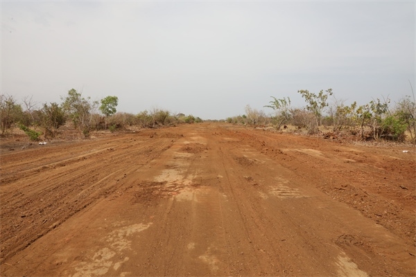 施工現(xiàn)場(chǎng)。張曉昆攝