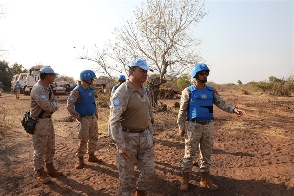 施工現(xiàn)場(chǎng)。張曉昆攝