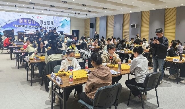 比賽現(xiàn)場(chǎng)。人民網(wǎng)記者 李乃妍攝