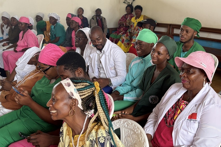 【2】圖為活動現(xiàn)場。中國（山西）第24批援喀麥隆姆巴爾馬尤醫(yī)療隊 供圖