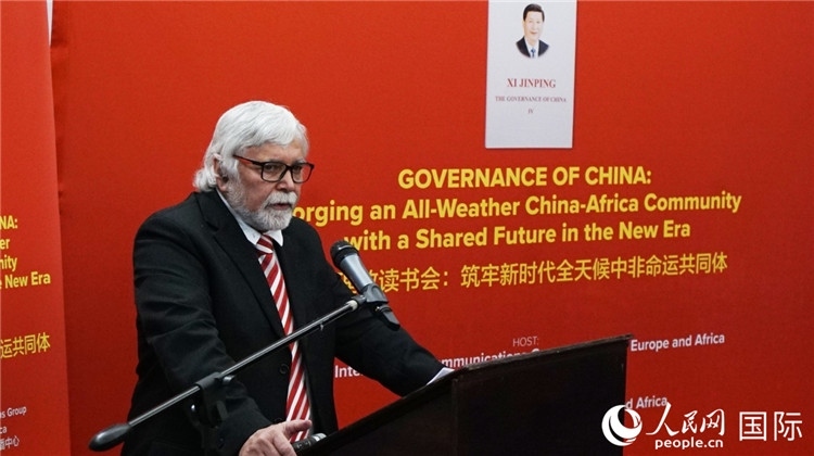 南部非洲科學(xué)、工程、技術(shù)、教育協(xié)會執(zhí)行副總裁楊煥嶺。人民網(wǎng) 劉暢攝