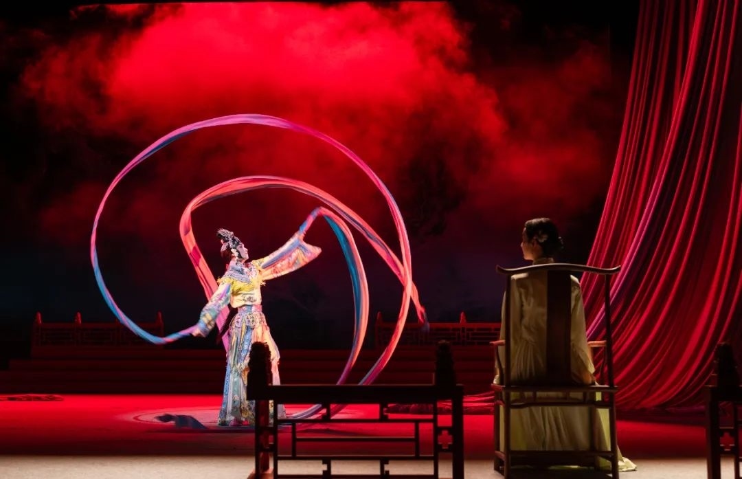 演出現(xiàn)場。北京人藝供圖