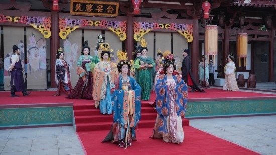 大唐芙蓉園舉辦的漢服展演活動。受訪者供圖