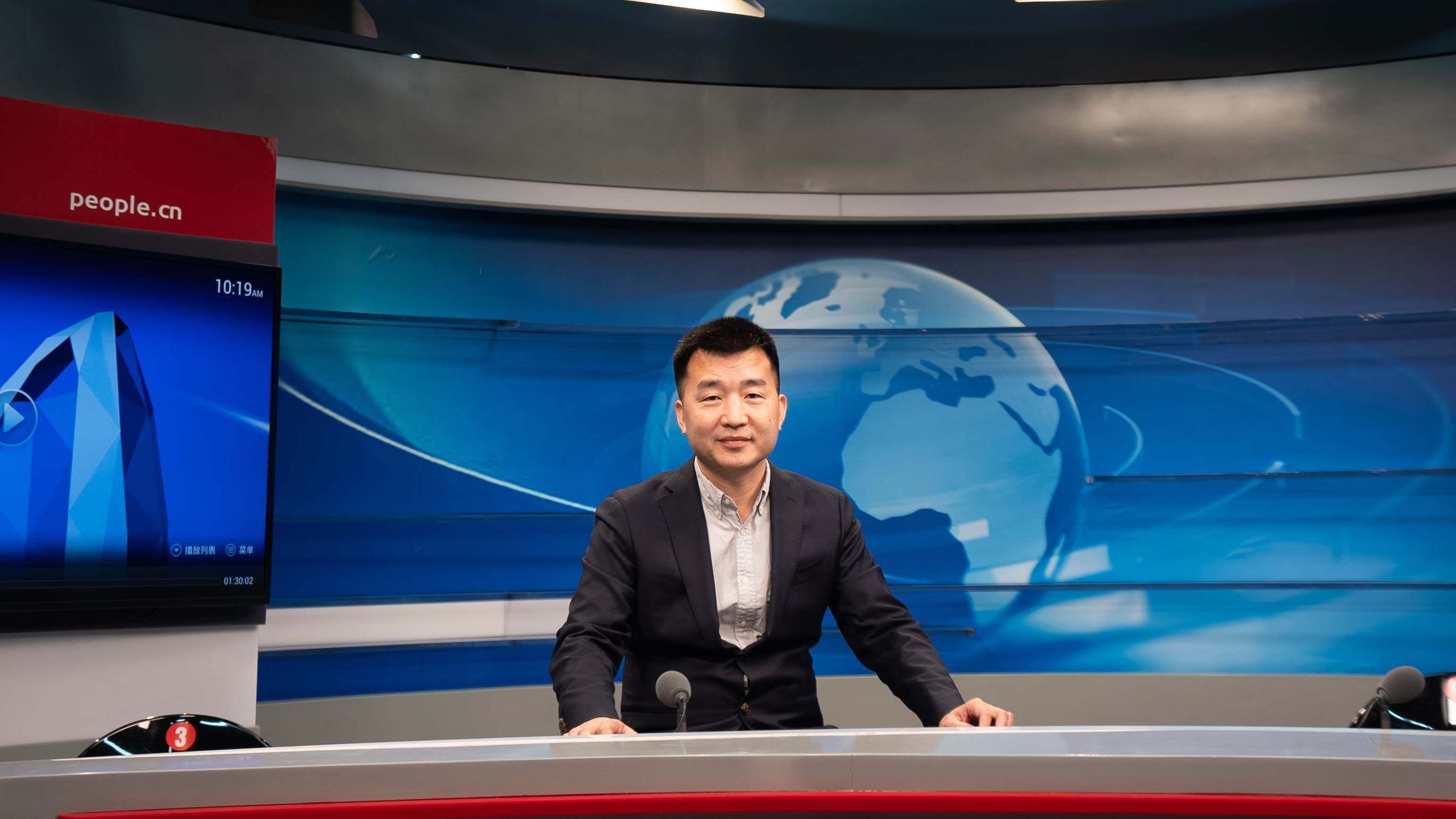 應(yīng)急管理部國(guó)家自然災(zāi)害防治研究院研究員，博士生導(dǎo)師許沖作客人民網(wǎng)。人民網(wǎng)記者 葛泰佚攝