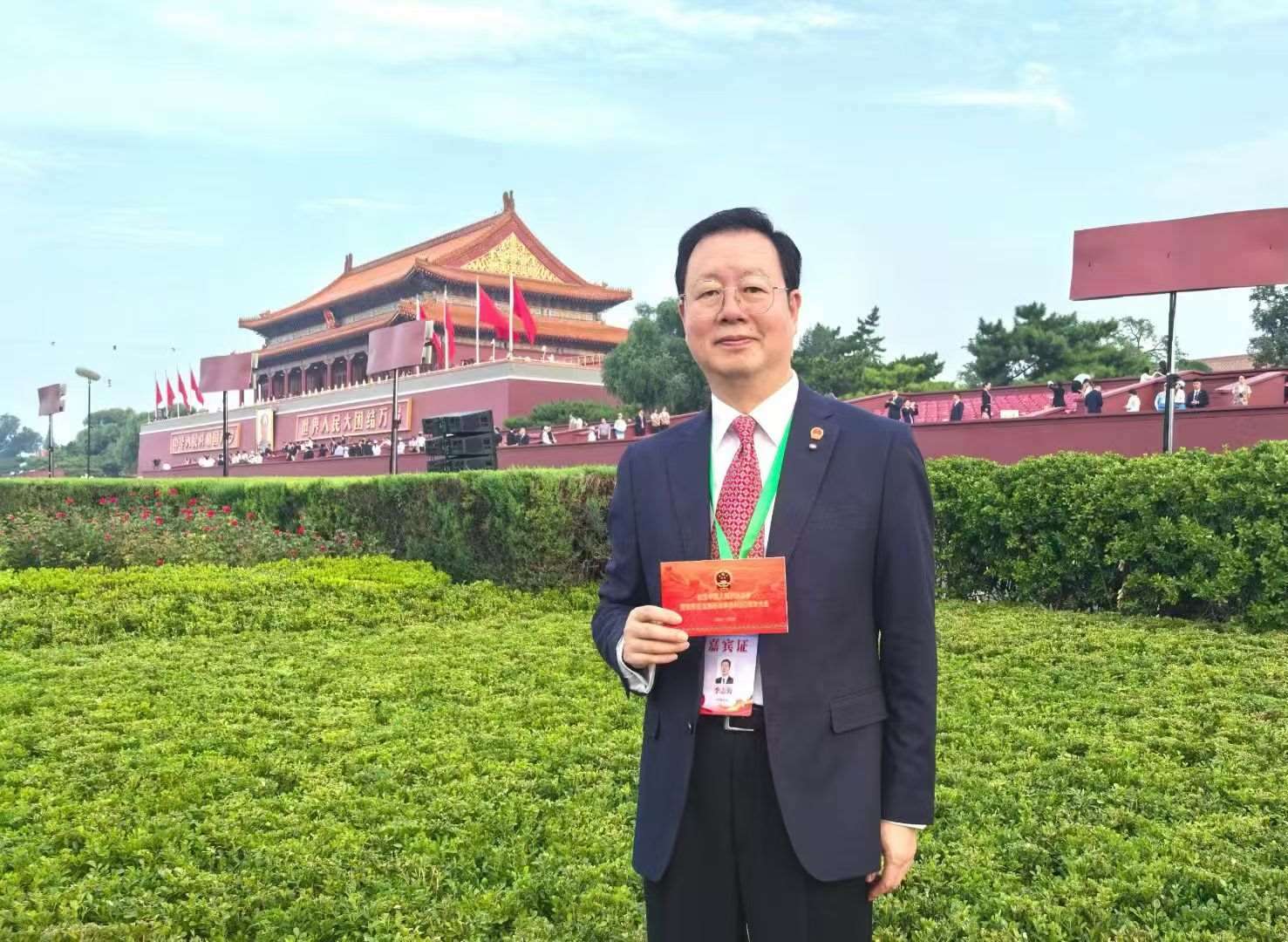 觀禮席上的嘉賓談“閱兵現(xiàn)場感”：不忘歷史，干好實事